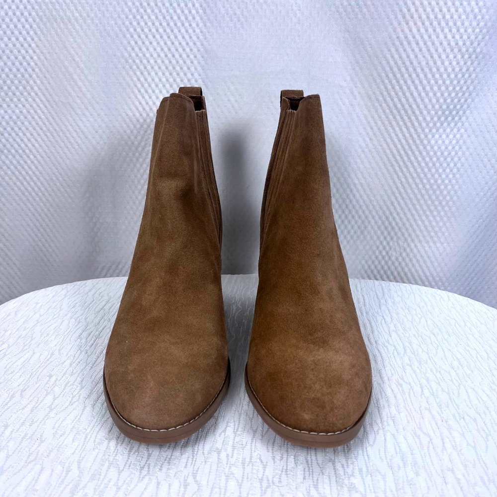 NIB: TOMS Noa Suede Wedge Booties Brown Tan Chelsea Ankle Boots Size 9 - Picture 4 of 10